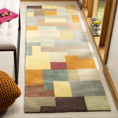 Amier Hand Tufted Wool Geometric Rug
