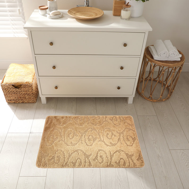 Geometric Synthetic Non-Skid Kitchen Mat, Rectangle 1'5" x 2'8", Light Beige