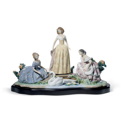 Figurine « daydreaming by the pond »