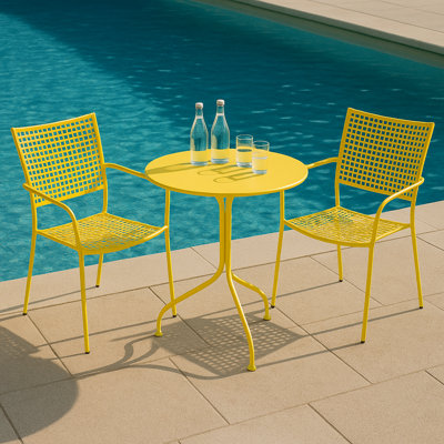 Ensemble bistro 3 pièces Cruzada avec table de salle à manger 27,5 po et 2 chaises bistro empilables, acier thermolaqué, mobilier de patio résistant à la décoloration pour la cour, le patio et le balcon