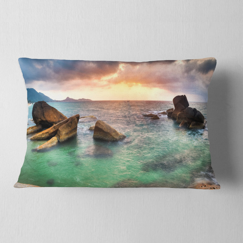 Coussin Sunrise at Blue Lamai Beach - Sea & Shore, Rectangle, 12 po x 20 po