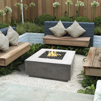 Table carrée à feu 36 po x 36 po au gaz naturel GFRC