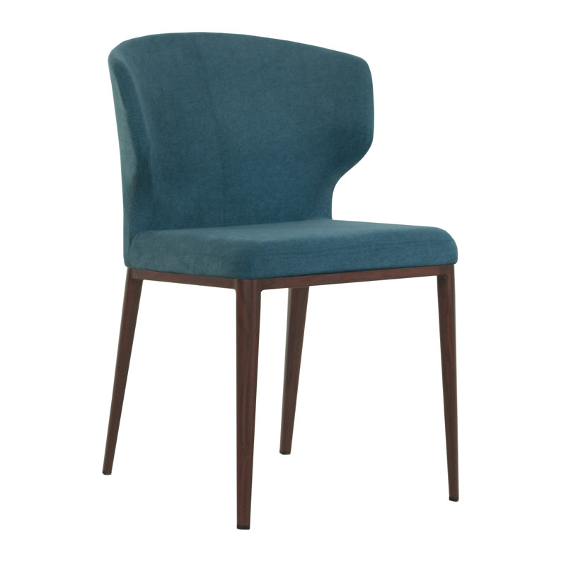 Chaise d'appoint à oreilles rembourrée Deveah, Bleu clair, Noyers