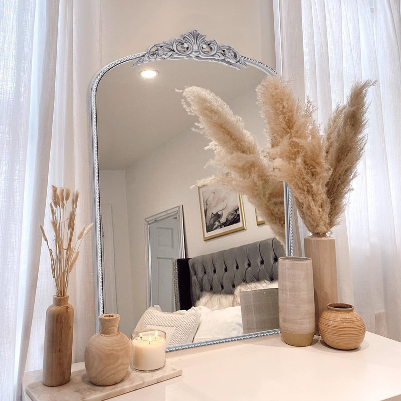Vintage Baroque Accent Wall Mirror, Silver