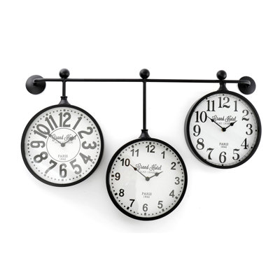 Aansh Metal Wall Clock