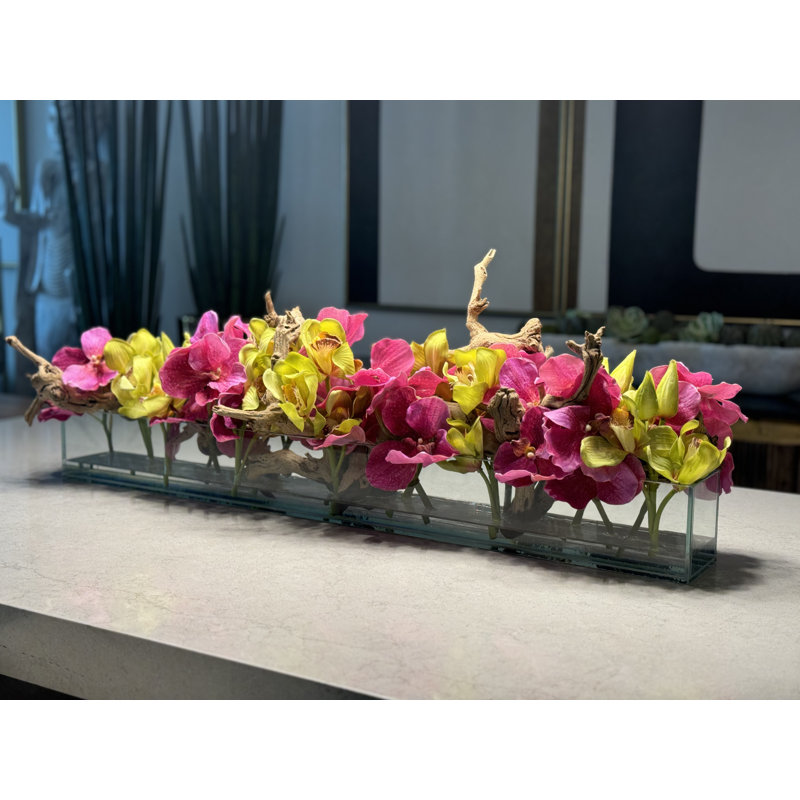 Casa Arrangement, 8" H x 24" W x 8" D