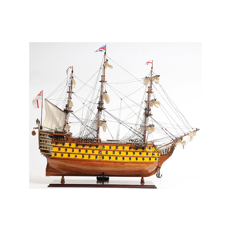 Bateau peint hms de la victoire