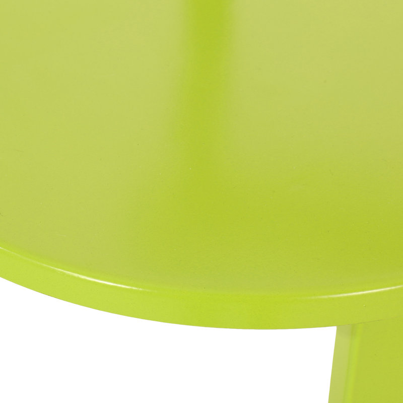 Bistro d'extérieur en fer, couleur vert lime, avec 2 chaises et 1 table laquées, idéal pour les réceptions.