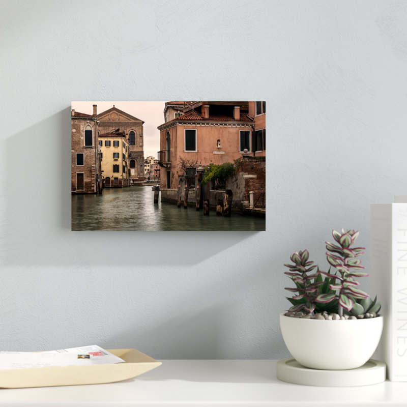 Balcon avec vue, H 8 po x l 12 po x P 1,25 po
