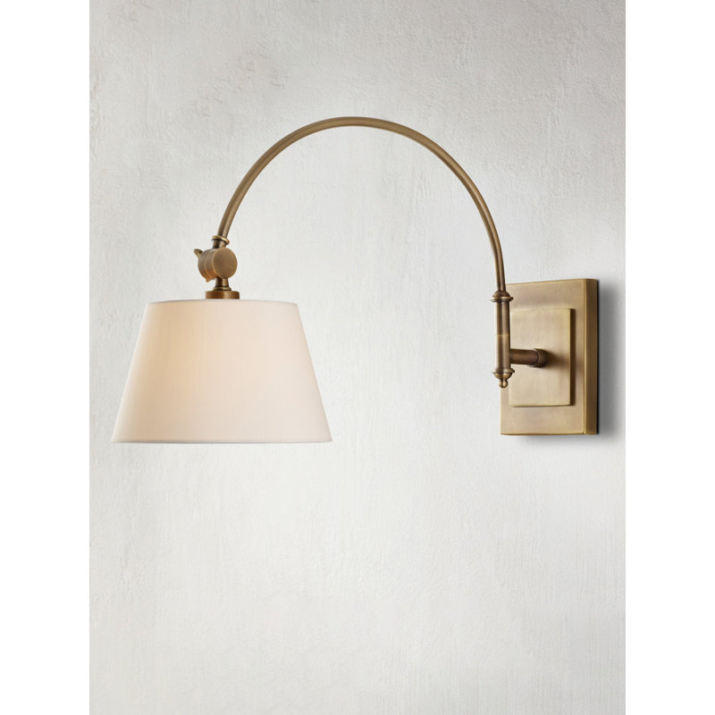 Lampe murale avec bras pivotant en laiton antique à 1 lumière Ashby