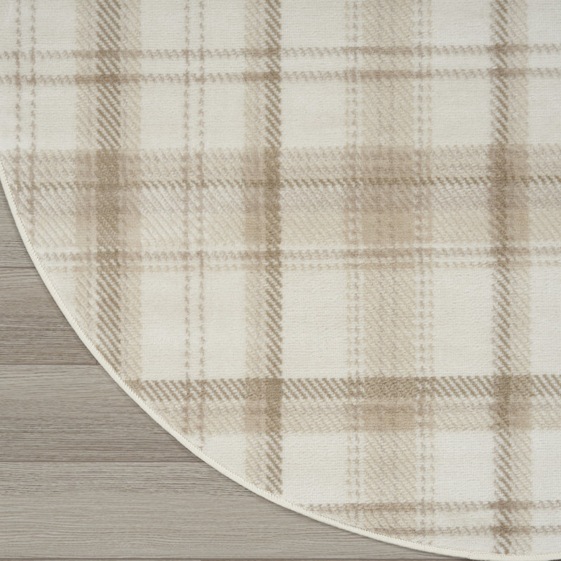Yeraldo Plaid Indoor Rug, Round 5'3"