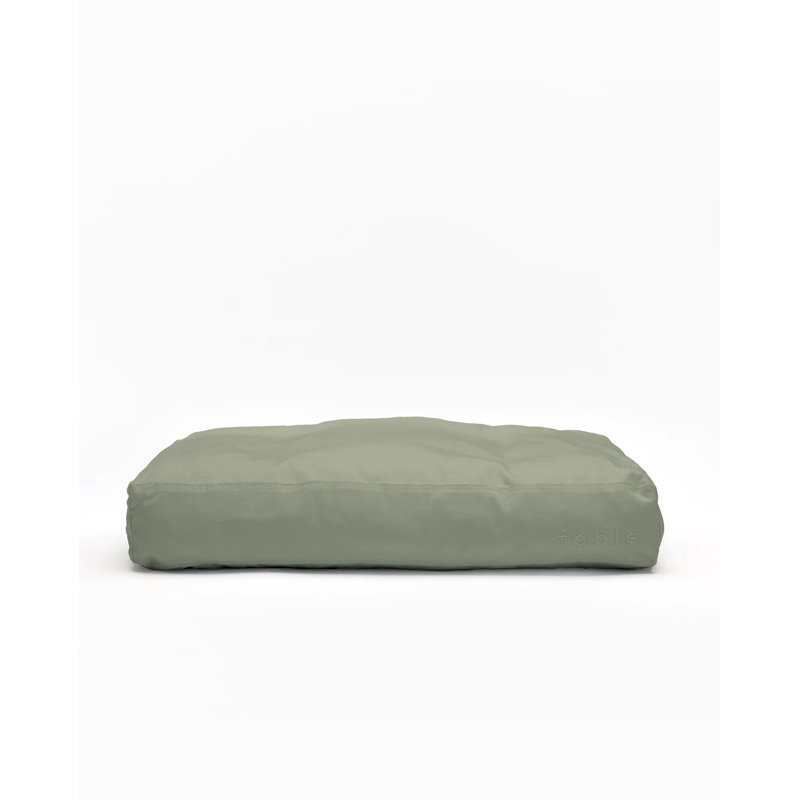 Signature Pillow/Classic Bed, Small (18" W x 24" D x 4" H), Green