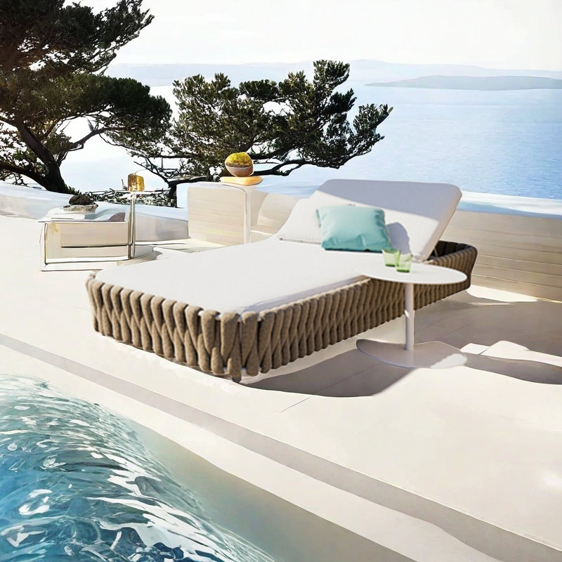 Elegance Furnishings Resort-Style Outdoor Lounger Outdoor Fabric Chaise