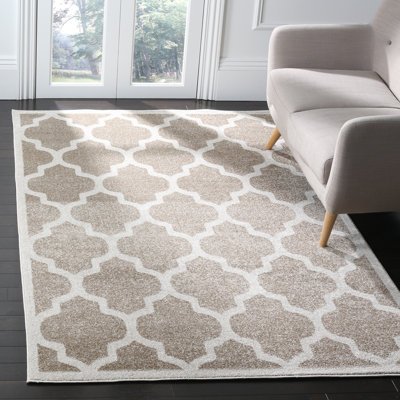 Amherst Performance Geometric Rug