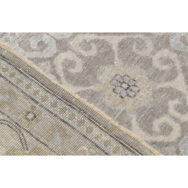 Oriental Area Rug in Light Blue/Light Purple/Beige