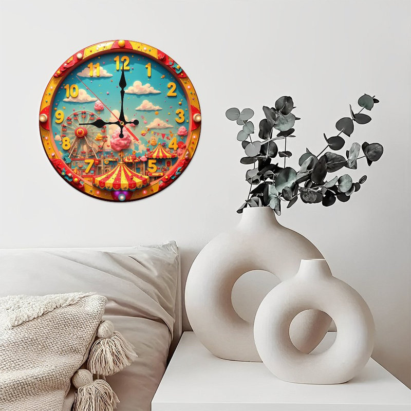 Horloge murale colorée