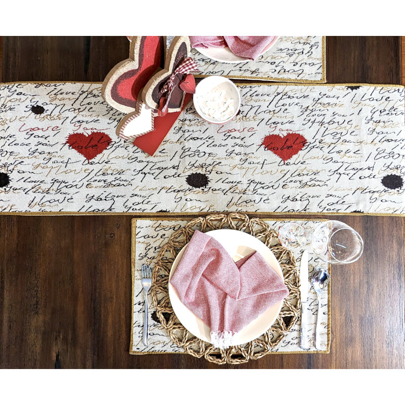 Chemin de table ovale géométrique en mélange de coton Saint-Valentin, L 72 po x l 13 po
