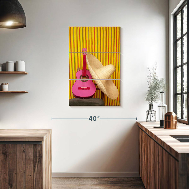Guitare mexicaine Abarca, H 38 po x l 24 po