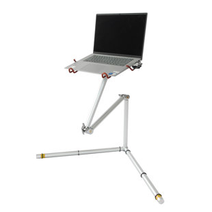 Convenient and easily adjustable laptop desk