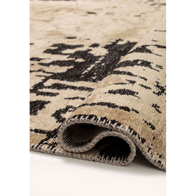 Bertwalda Rectangle Abstract Cotton and Viscose Indoor / Outdoor Area Rug, Rectangle 5'3" x 7'7"