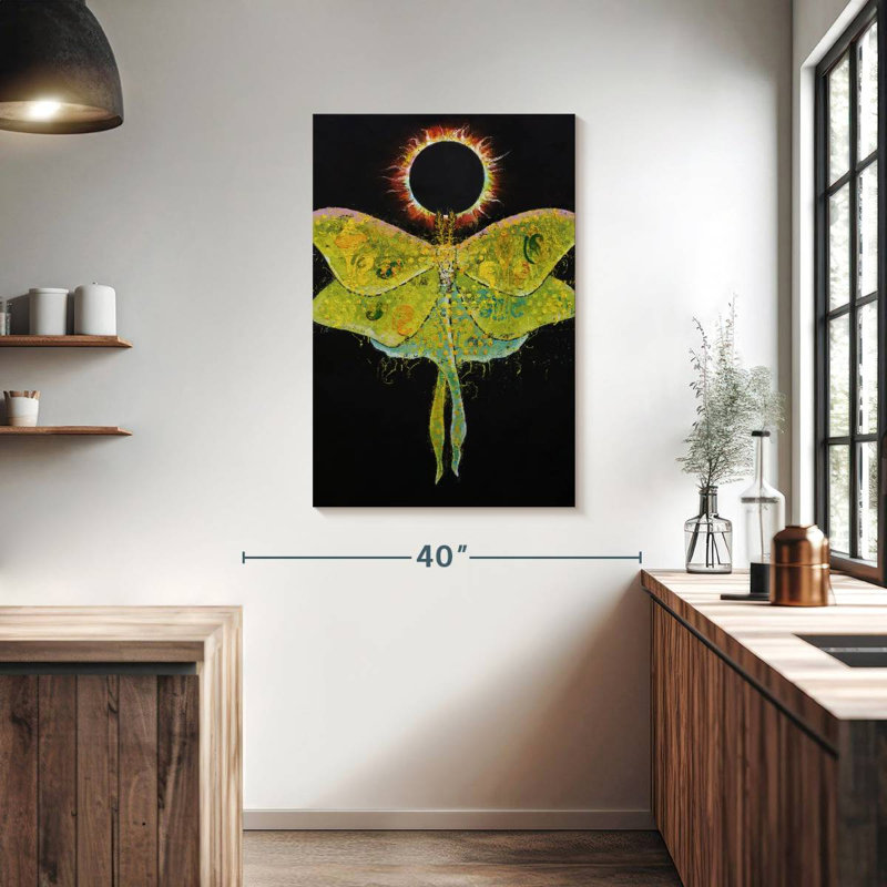 Luna Moth Eclipse, H 39 po x l 26 po