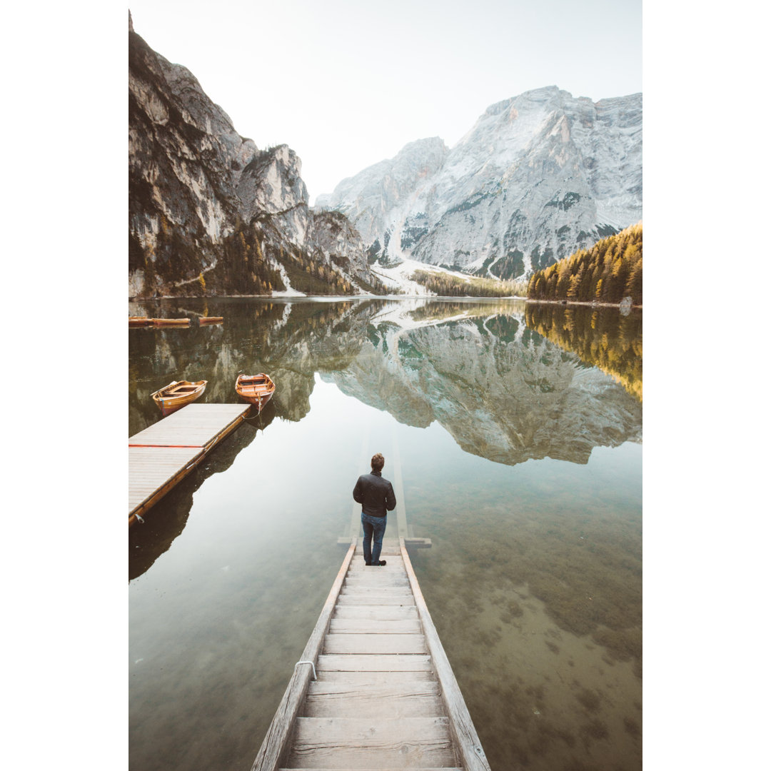 Lago Di Braies, Italien von Bluejayphoto - Leinwanddrucke