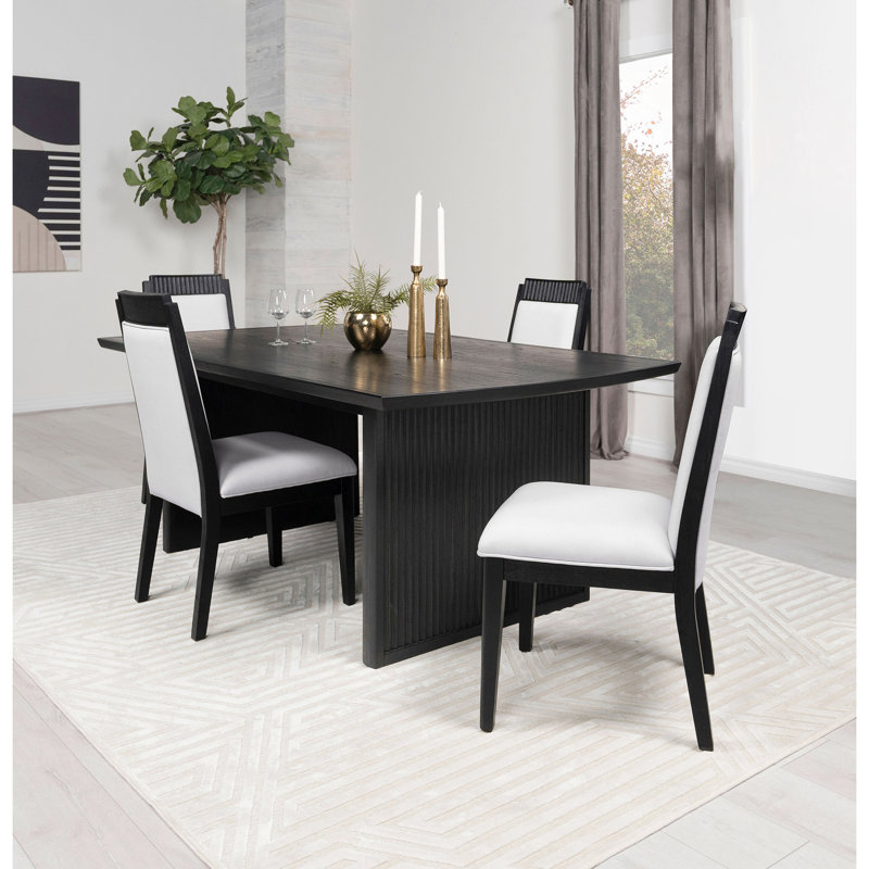 5 Tables de salle à manger avec rallonge - finition noire, look moderne, convient aux plus grandes fêtes, conception de chaises cannelées, sièges 4