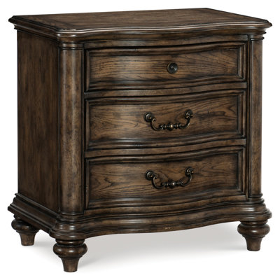 Table de chevet formelle en bois American