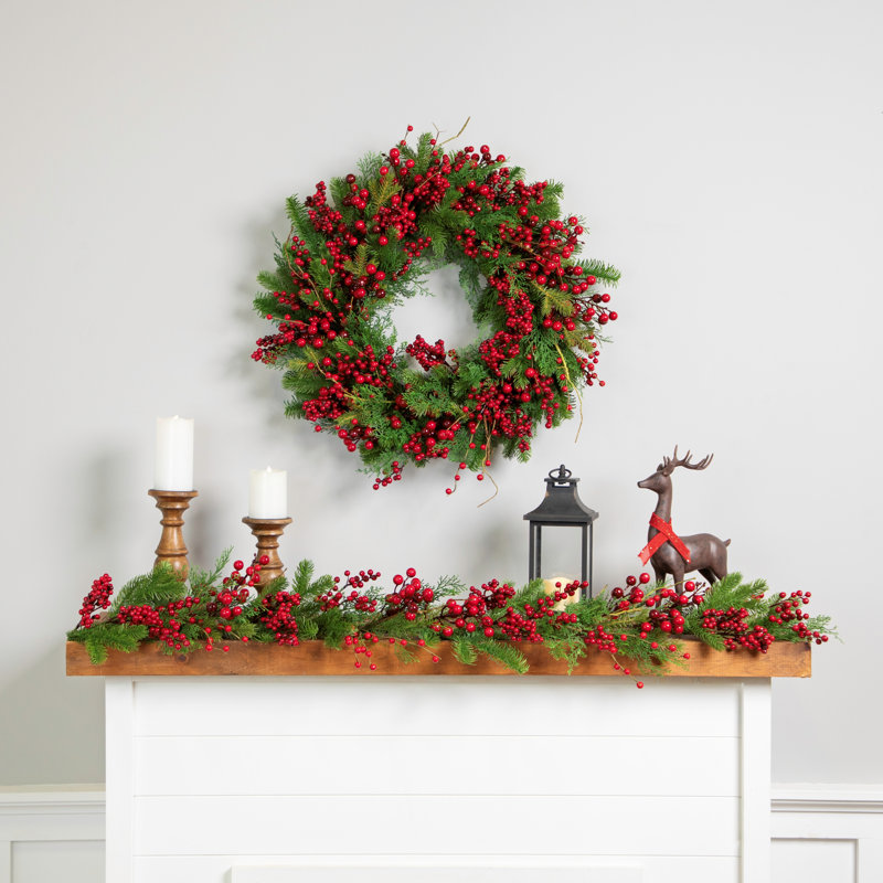 Guirlande de Noël en cèdre et baies artificielles, 5 pi, non éclairée