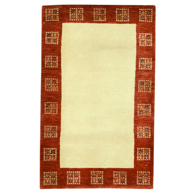 Tapis beige noué à la main de haute qualité