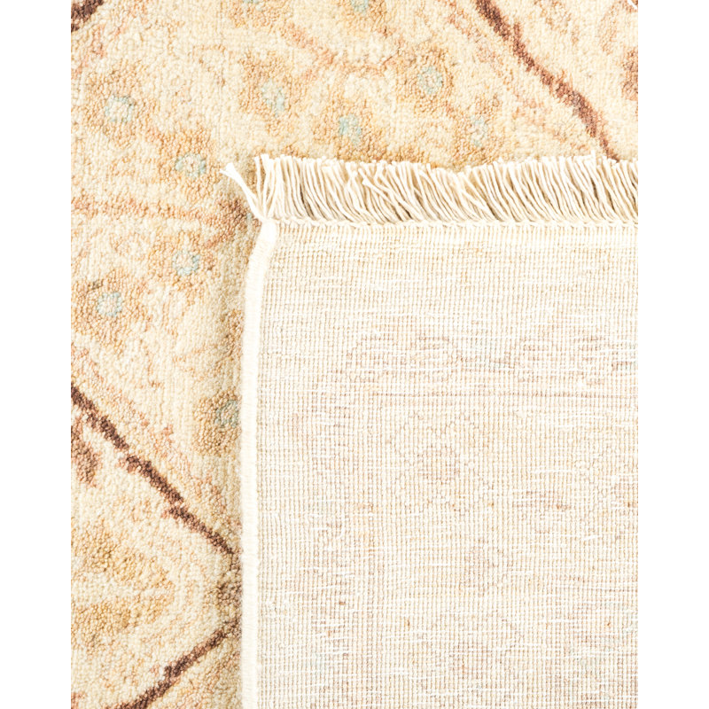 Tapis ivoire traditionnel noué à la main de conception unique 6 pi 3 po x 9 pi 2 po Keller