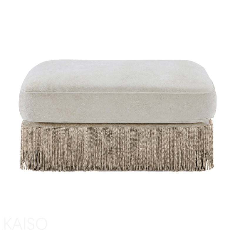 Repose-pieds en velours beige