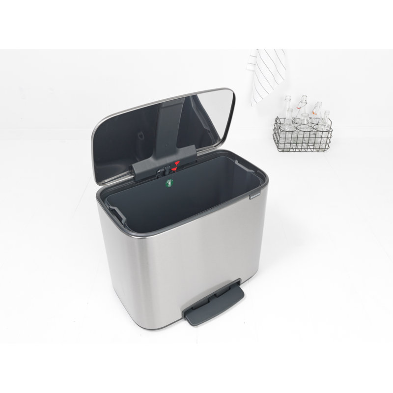 Poubelle à pédale 9,5 gallons, Acier mat anti-traces de doigts