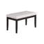 Ensemble repas avec chaises et banc