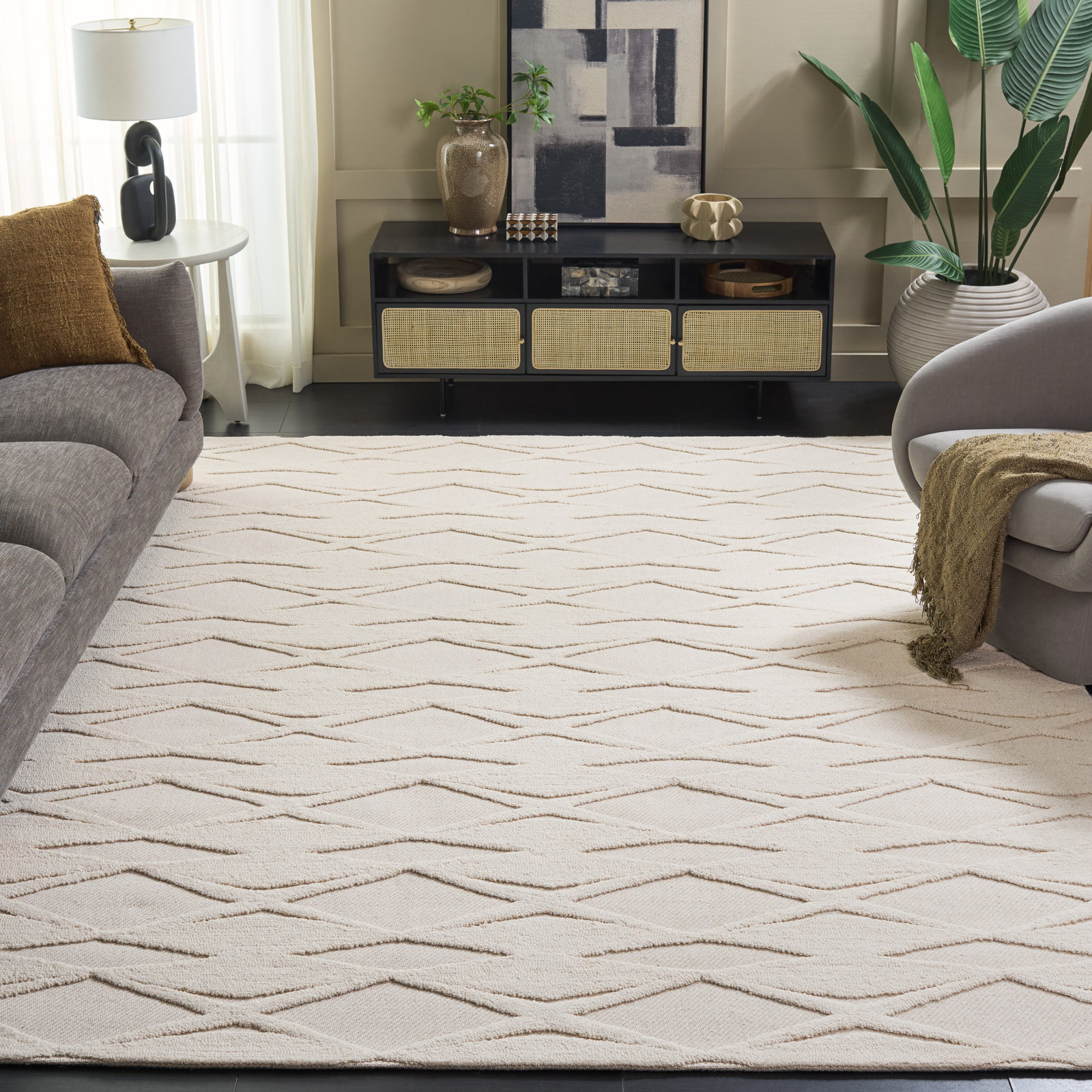 Elphia Ivory Hand-Tufted Wool Rug, Rectangle 6' x 9'