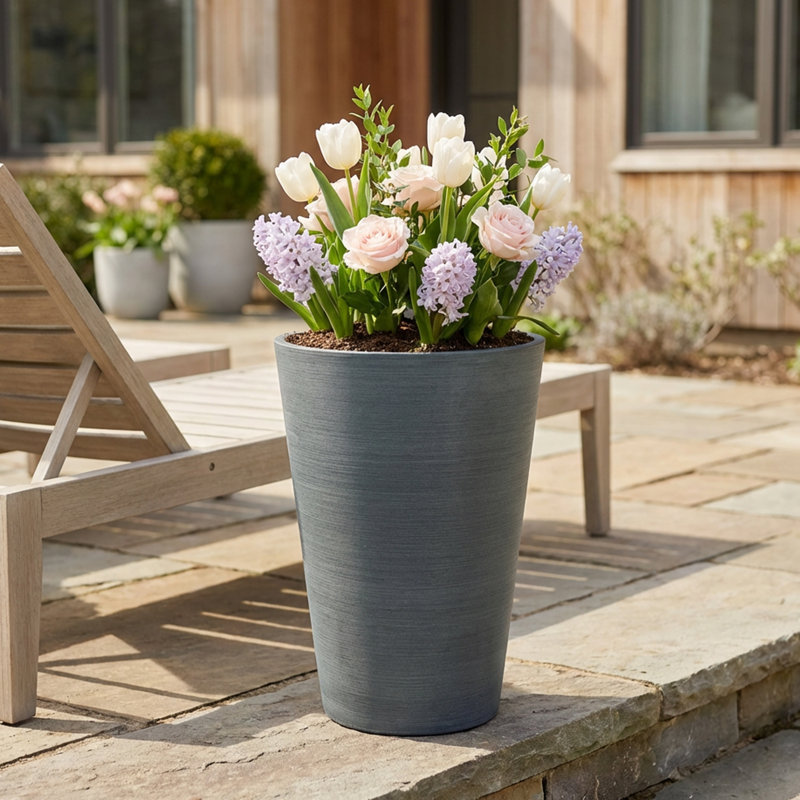 Grand pot à fleurs Miley, Gris anthracite, H 18 po x l 12 po x P 12 po