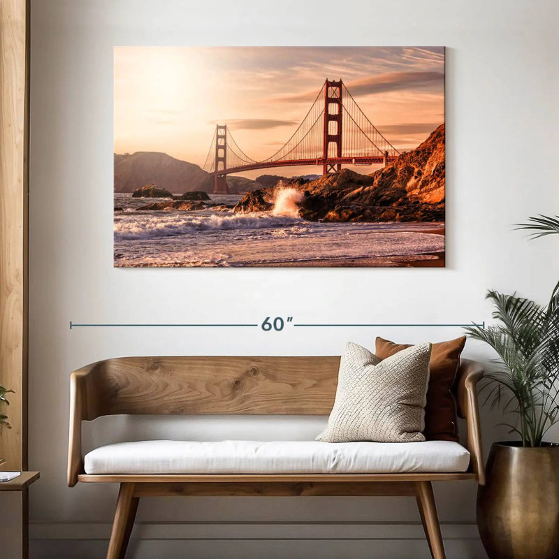 Lilie Sunlit Golden Gate Bridge