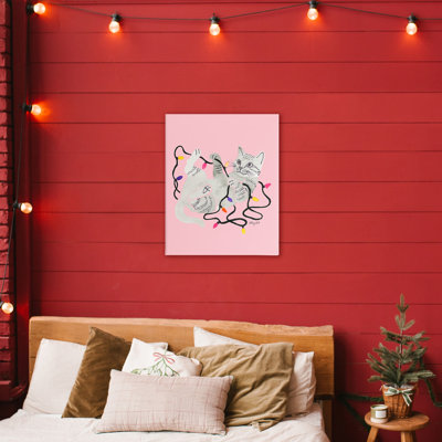 Chat avec lumières de Noël en toile rose, design par Hillary Holt