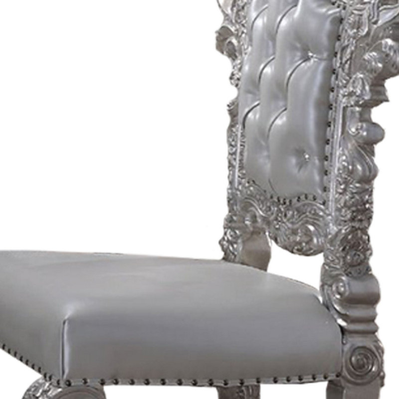 Chaise d'appoint capitonnée à dossier Queen Anne en gris
