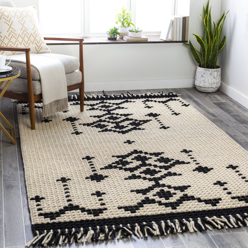 Mariam Wool Southwestern Indoor Rug, Rectangle 8'10" x 12'
