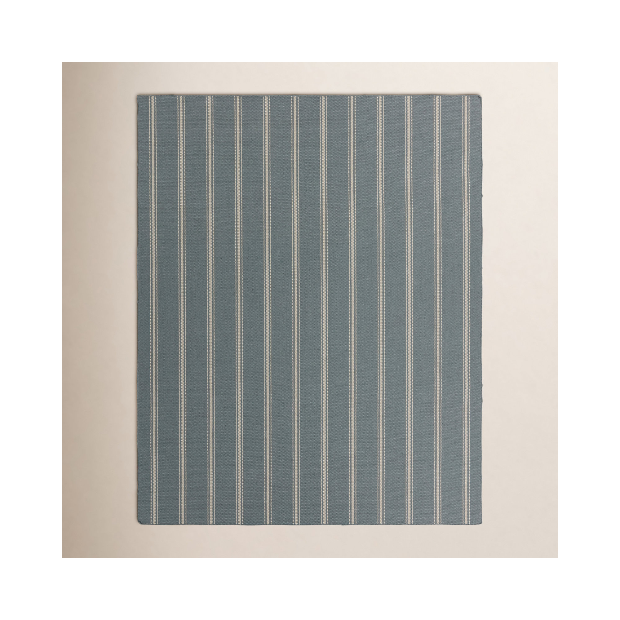 Evia Handmade Recycled P.E.T Gray/Beige Indoor/Outdoor Rug, Rectangle 8' x 10'