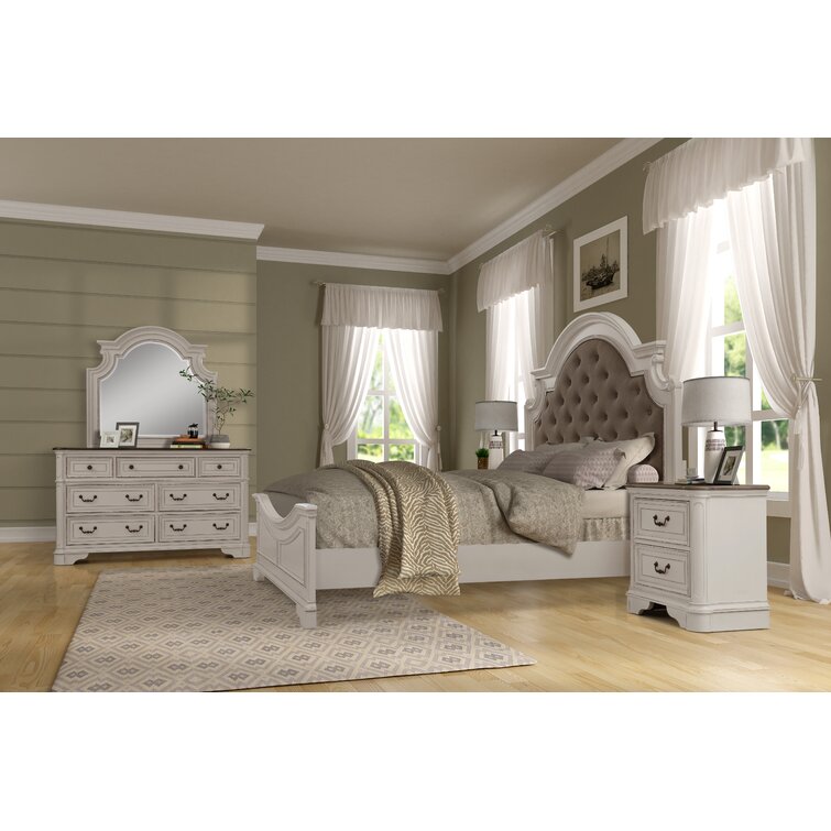 Lilia Upholstered Standard 6 Piece Bedroom Set