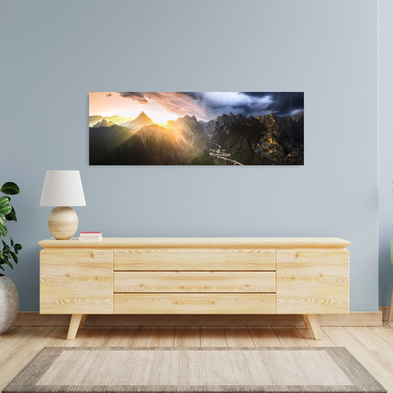 «Golden Valley Road», art dramatique abstrait contemporain, paysage de montagne, H 16 po x l 48 po