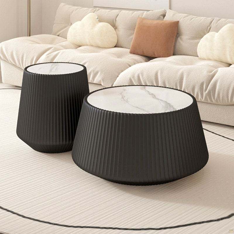 Table basse moderne en cuir fritté clair