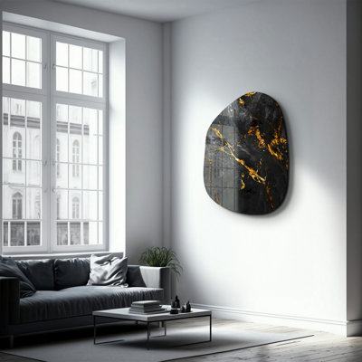 Wall Decor on Tempered Glass