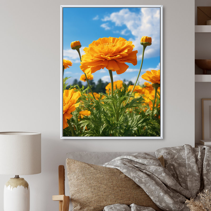 Jaune jaune, fleurs, souci ensoleillé - impression sur toile florale et botanique, H 44 po x l 34 po x P 1,5 po