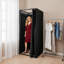 Cabine de vestiaire moderne autoportante moderne avec rideau d'ombrage noir-918740009