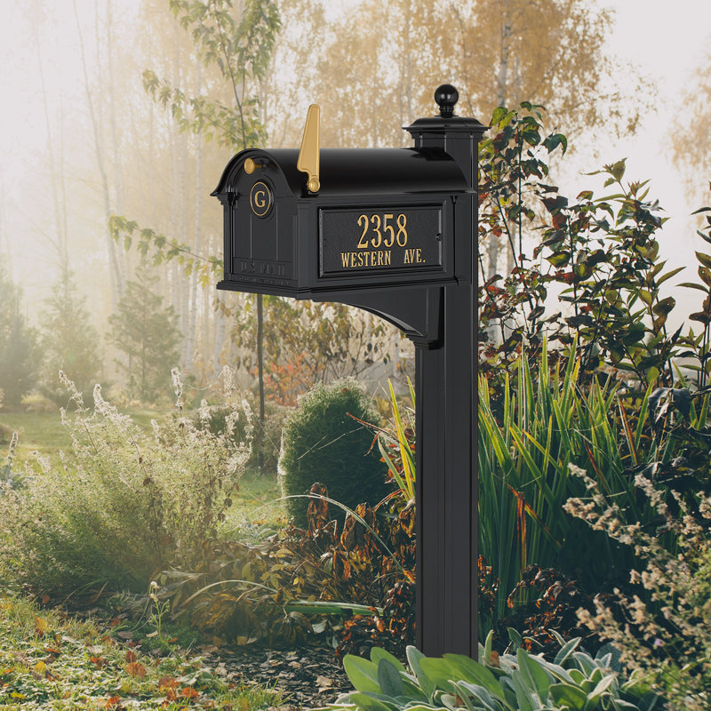 Balmoral Post Mounted Mailbox, Yes, Black