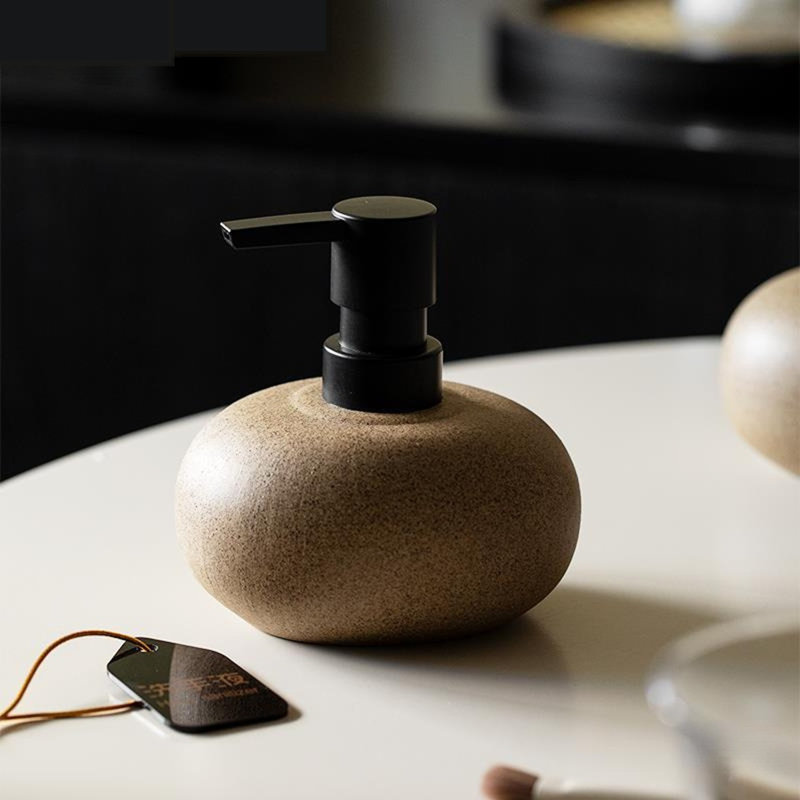 Distributeur de savon brun pierre - Design minimaliste moderne