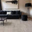 Tapis rayé beige texturé à rayures-710607